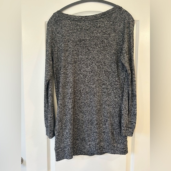 EUC Athleta Pose Long Sleeve Tunic Top - Picture 3 of 7